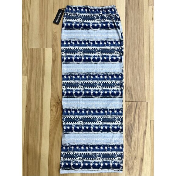 PrettyLittleThing NWT Midi Skirt Blue Print Size 6 - Picture 5 of 5